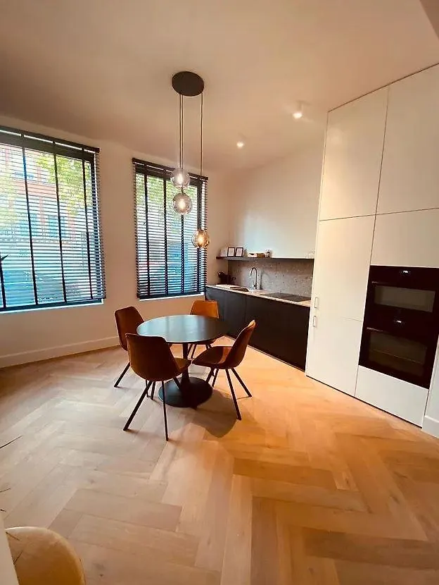 Prachtig Appartement Met Patio Op Het Zuid Antwerp